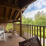 Σπίτι διακοπών View With Hot Tub