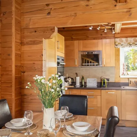 View With Hot Tub Ferienhaus