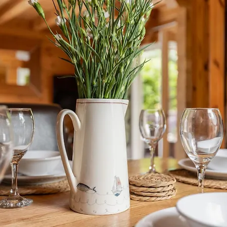 View With Hot Tub Ferienhaus *