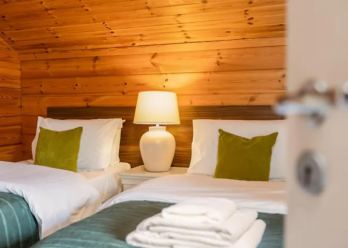 View With Hot Tub * Thirsk